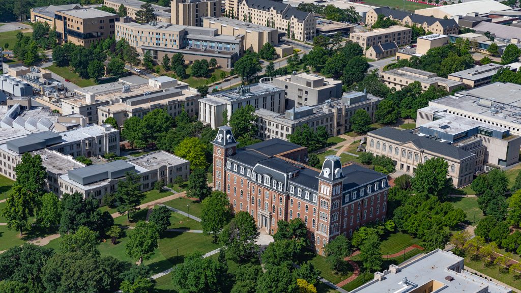 University of Arkansas Fayetteville, AR